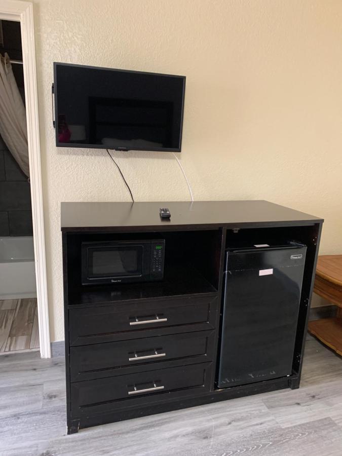 גרינסבורו Green Garden Inn מראה חיצוני תמונה