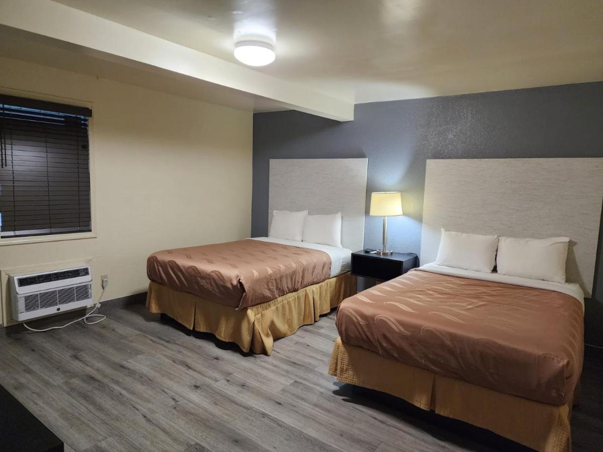 גרינסבורו Green Garden Inn מראה חיצוני תמונה